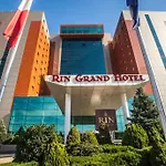 Camera De Inchiriat In Rin Grand Hotel