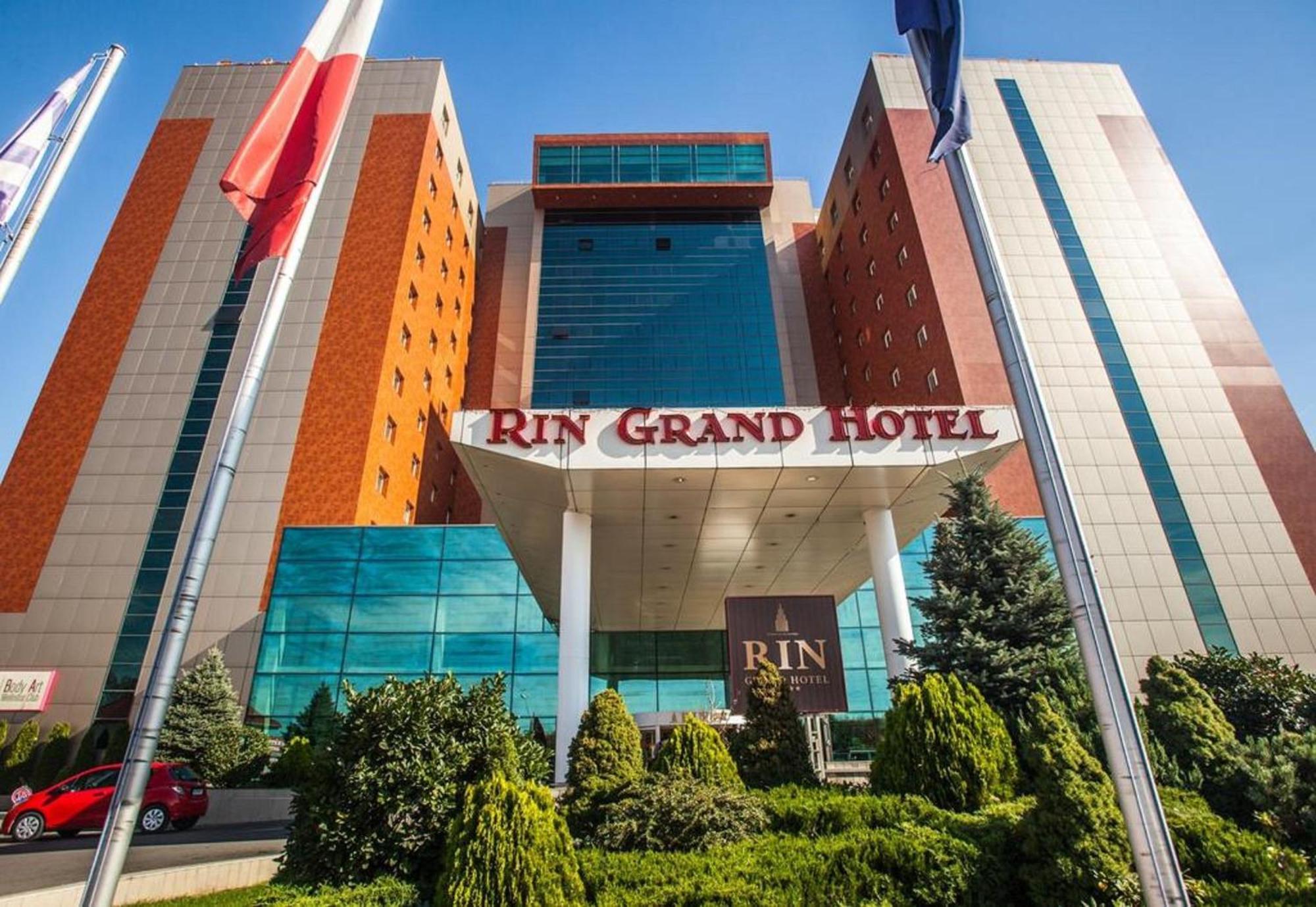 De Inchiriat In Rin Grand Bucureşti